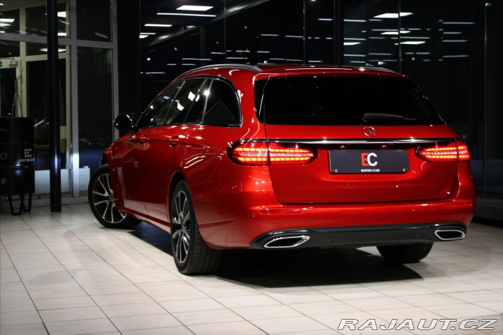 Mercedes-Benz E 300d 4MATIC DIS+ / 360° / 2022
