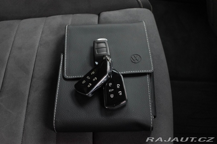 Volkswagen Multivan 2.0 TDI REZERVACE 2023