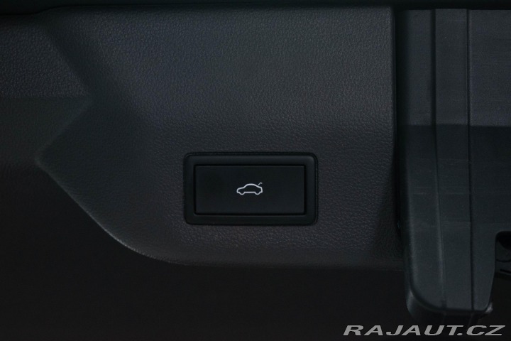 Volkswagen Multivan 2.0 TDI STYLE*LONG*TAŽNÉ* 2023