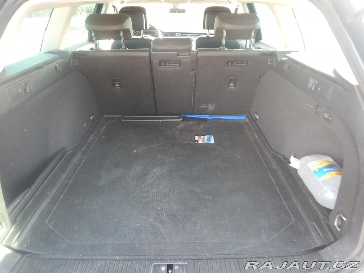 Volkswagen Passat R LINE 2.0 TDi 140 kw AUT 2015