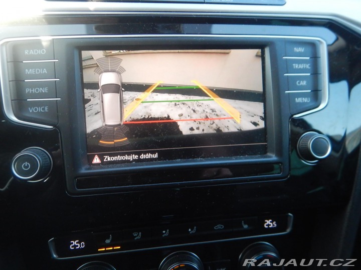 Volkswagen Passat R LINE 2.0 TDi 140 kw AUT 2015