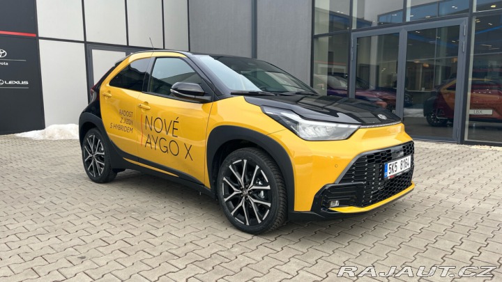 Toyota Aygo 1,5 Hybrid e-CVT GR Sport 2025