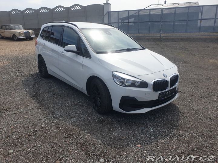 BMW 2 220D nafta 4válec 110kw 2019