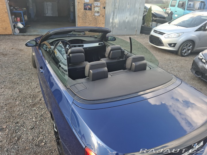 BMW 3 330i. M-Packet M3 E93 2009