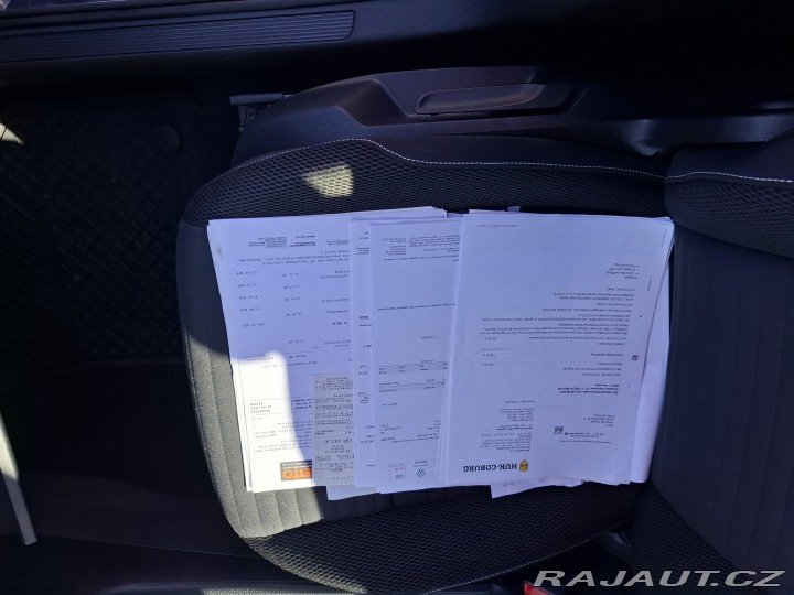 Volkswagen Golf 1.6tdi,manual,4x4,zavěs 2016