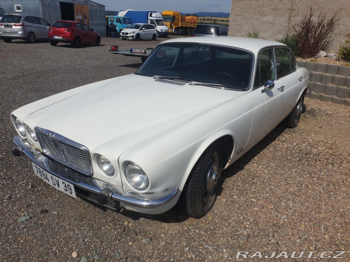 Jaguar XJ XJ 12 Valec, 5.2L,manual 1974