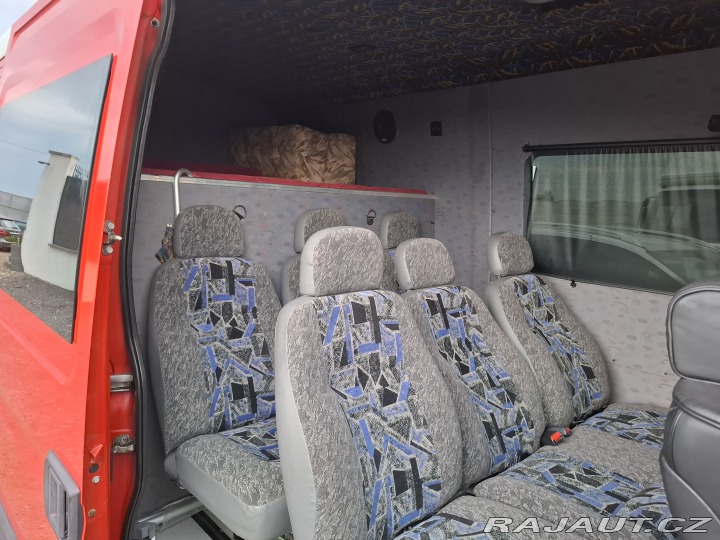 Ostatní značky Ostatní modely Iveco Daily 3.0D 8míst 2006