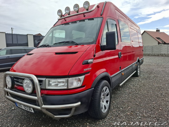 Ostatní značky Ostatní modely Iveco Daily 3.0D 8míst 2006