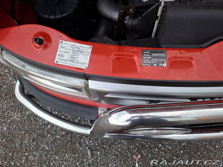 Ostatní značky Ostatní modely Iveco Daily 3.0D 8míst 2006