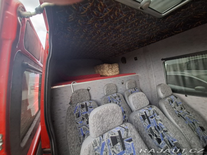 Ostatní značky Ostatní modely Iveco Daily 3.0D 8míst 2006