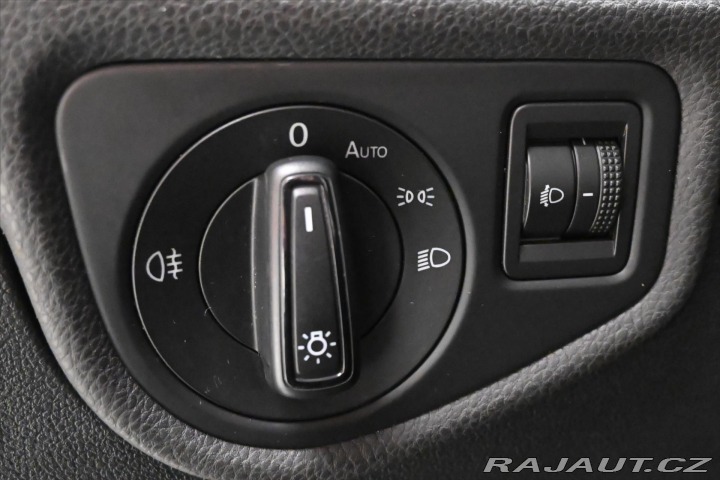 Volkswagen Touran 1,6 TDI 85 kW Navigace Zá 2016