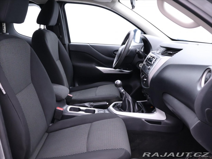 Nissan Navara 2,3 dCi 120kW King Cab CZ 2017