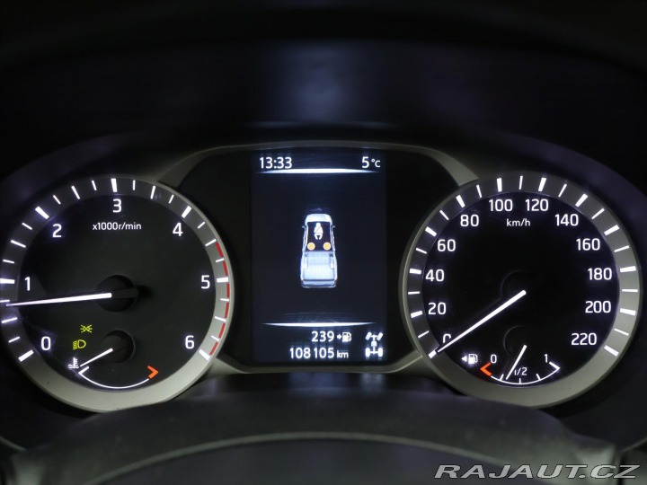 Nissan Navara 2,3 dCi 120kW King Cab CZ 2017