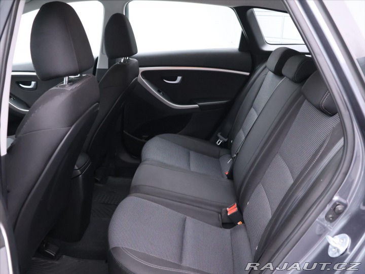 Hyundai i30 1,6 CRDi 81kW CZ 2015