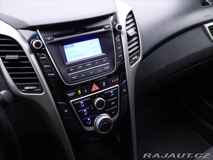 Hyundai i30 1,6 CRDi 81kW CZ 2015