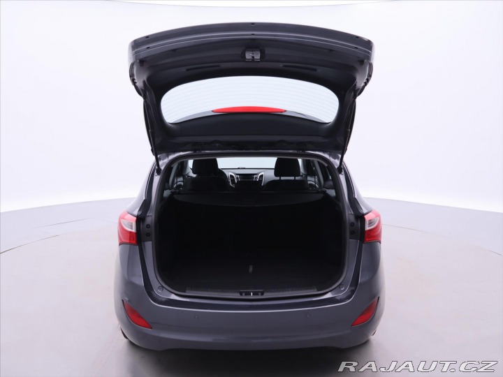 Hyundai i30 1,6 CRDi 81kW CZ 2015