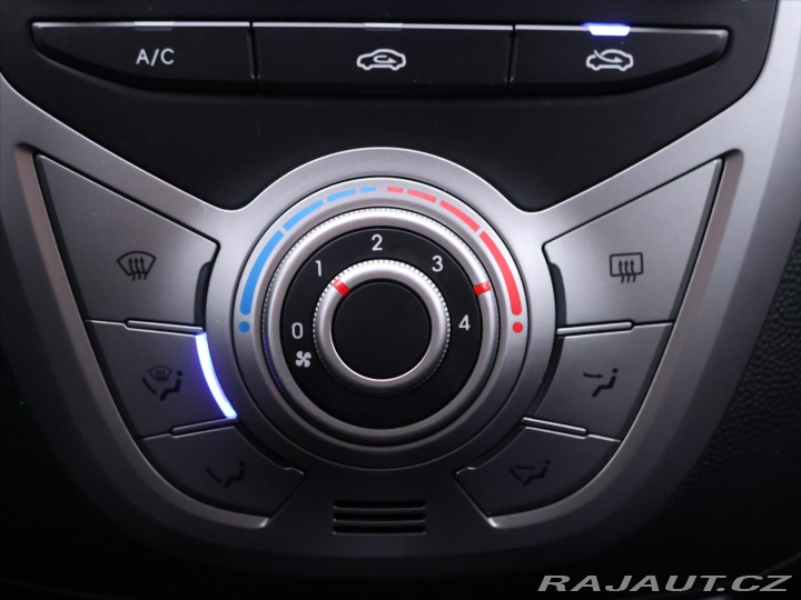 Hyundai ix20 1,4 CVVT 66kW CZ 2011