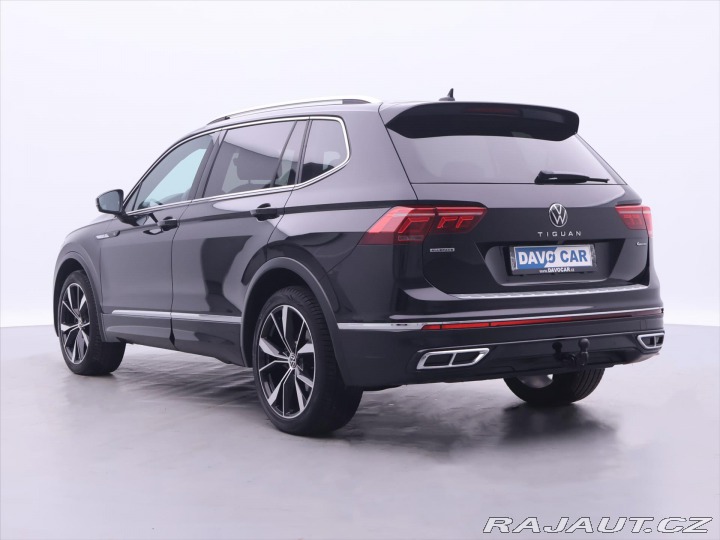 Volkswagen Tiguan Allspace 2,0 TSI DSG 4M R-Line 7Mí 2022