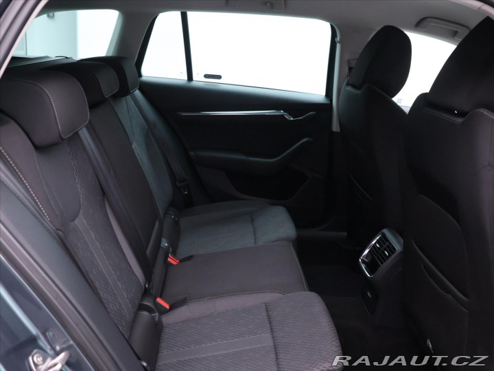 Škoda Octavia 2,0 TDI DSG Style CZ 1.Ma 2021
