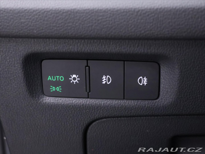 Škoda Octavia 2,0 TDI DSG Style CZ 1.Ma 2021