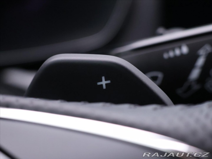 Škoda Octavia 2,0 TDI DSG Style CZ 1.Ma 2021