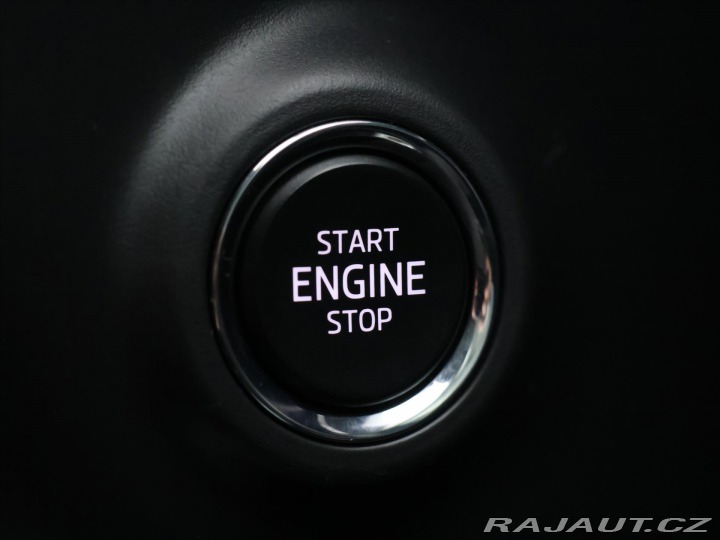 Škoda Octavia 2,0 TDI DSG Style CZ 1.Ma 2021