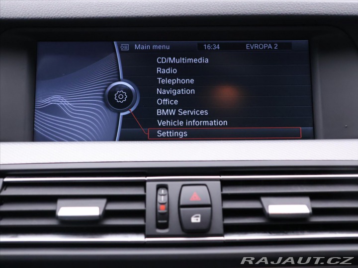 BMW 5 3,0 530D 190 kW xDrive M- 2011