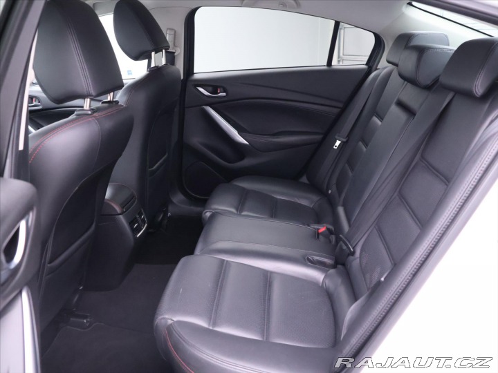 Mazda 6 2,2 D Skyactiv 110kW Revo 2013