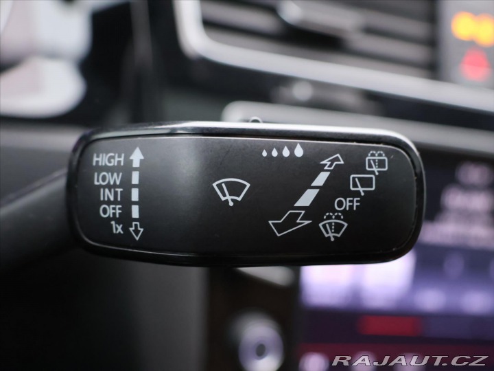 Volkswagen Golf 2,0 TDI 110kW DSG Highlin 2015