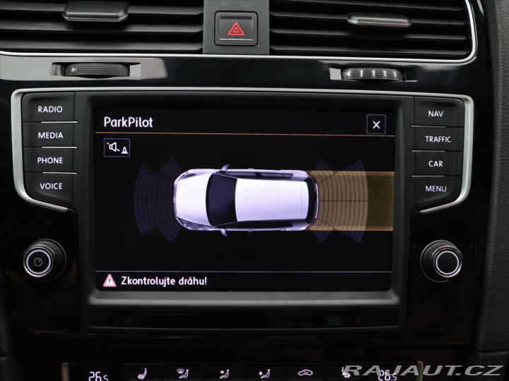 Volkswagen Golf 2,0 TDI 110kW DSG Highlin 2015