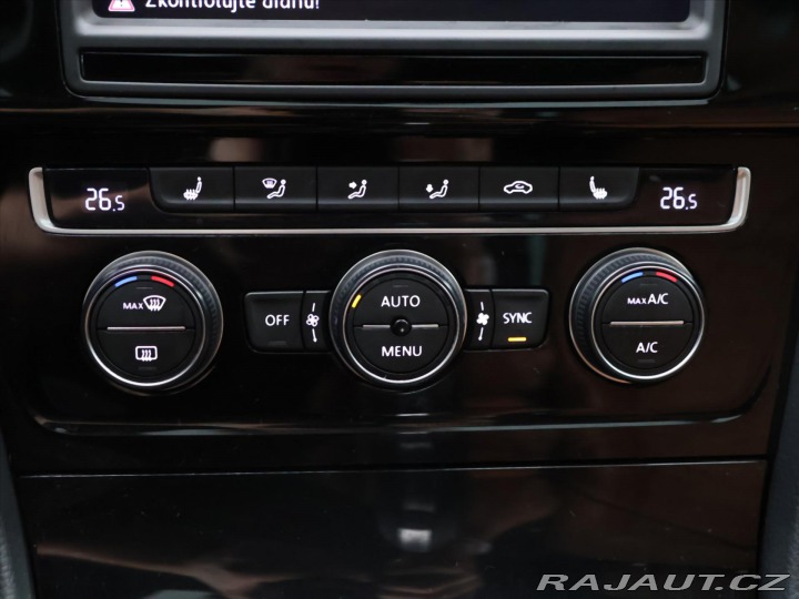 Volkswagen Golf 2,0 TDI 110kW DSG Highlin 2015