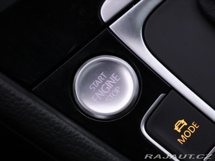 Volkswagen Golf 2,0 TDI 110kW DSG Highlin 2015