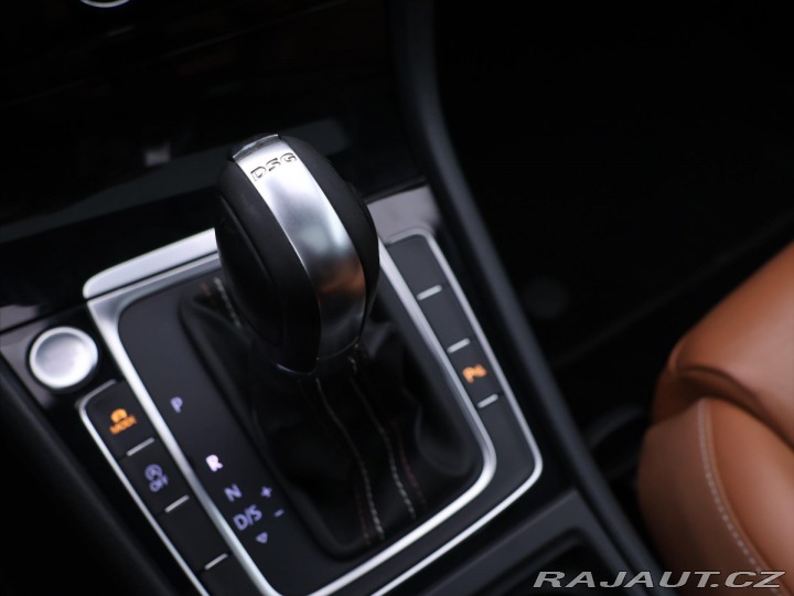 Volkswagen Golf 2,0 TDI 110kW DSG Highlin 2015