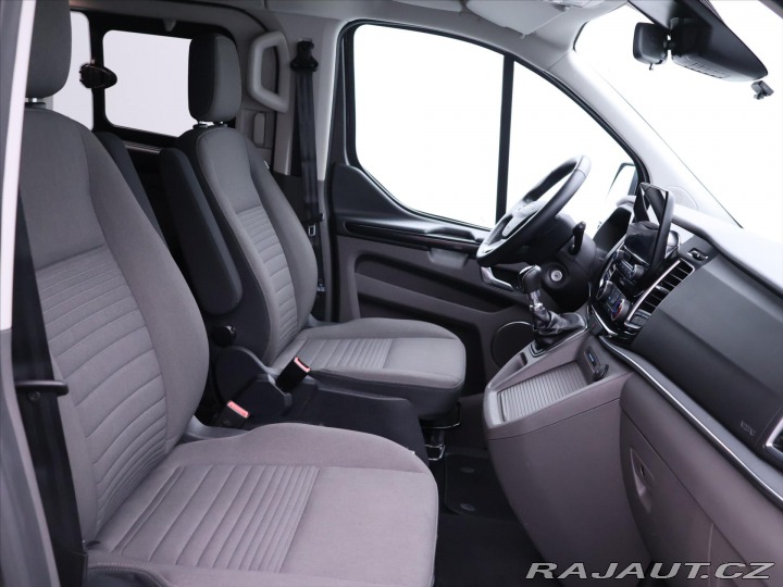 Ford Tourneo Custom 2,0 mHEV Titanium 8-Míst 2022