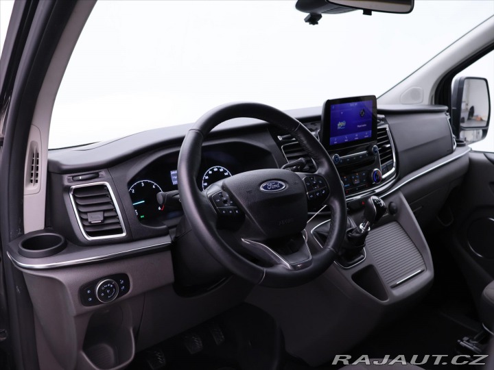 Ford Tourneo Custom 2,0 mHEV Titanium 8-Míst 2022