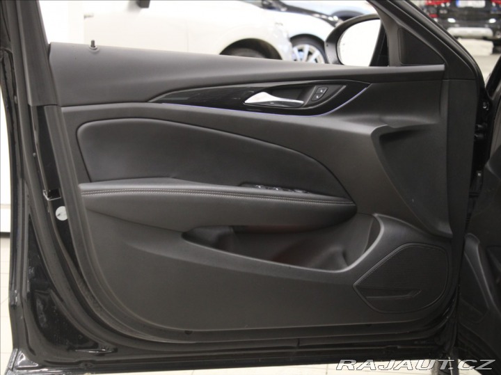 Opel Insignia 2,0 CDTi 154kW 4x4 AT 64t 2019