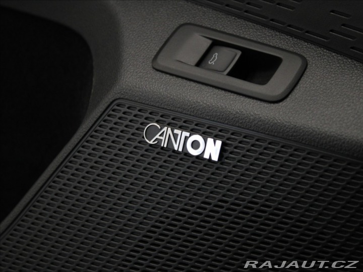 Škoda Octavia 2,0 RS 195kW DSG DCC 5L.Z 2025