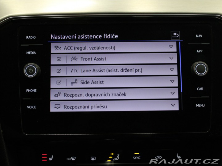 Volkswagen Passat 2,0 TDi DSG Highline 1.ma 2021