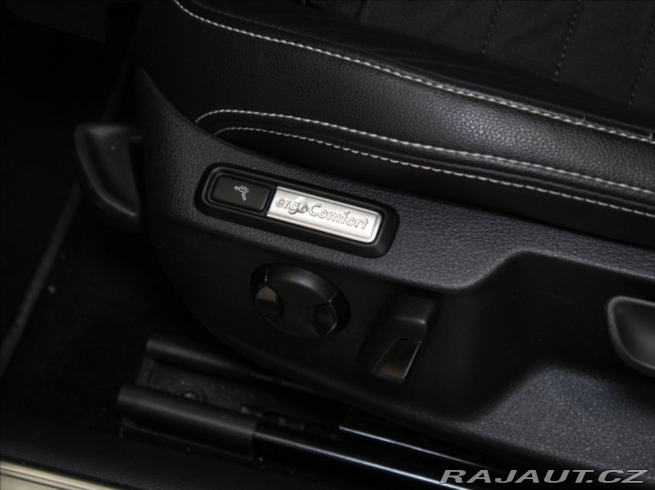 Volkswagen Passat 2,0 TDi DSG Highline 1.ma 2021