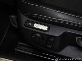 Volkswagen Passat 2,0 TDi DSG Highline 1.ma 2021