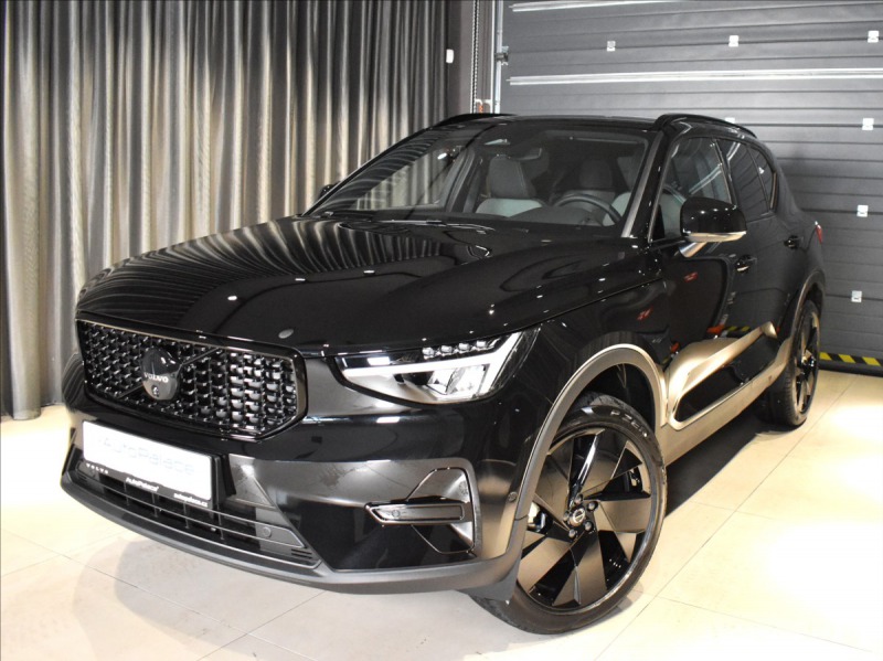 Volvo XC40 2,0 B3  Plus Black Editio