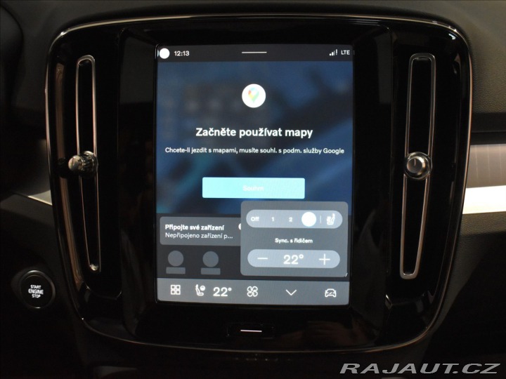 Volvo XC40 2,0 B3  Plus Black Editio 2025