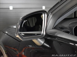 Volvo XC40 2,0 B3  Plus Black Editio 2025