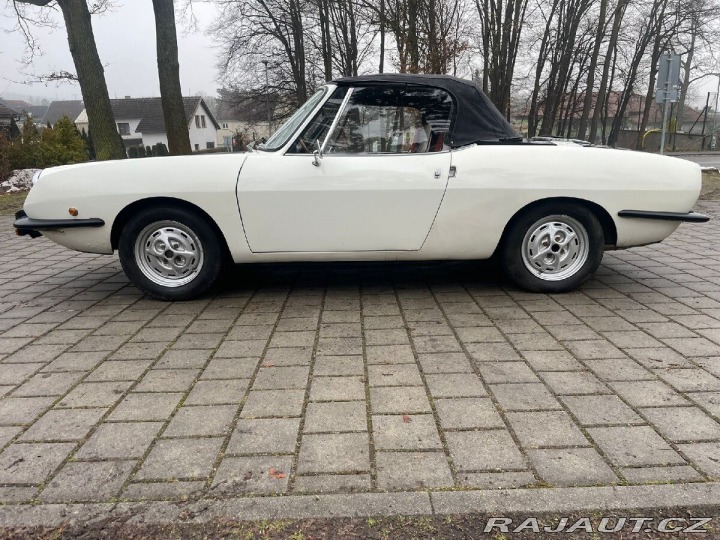 Fiat Ostatní modely 850 sport cabrio - zabírá mís 1800