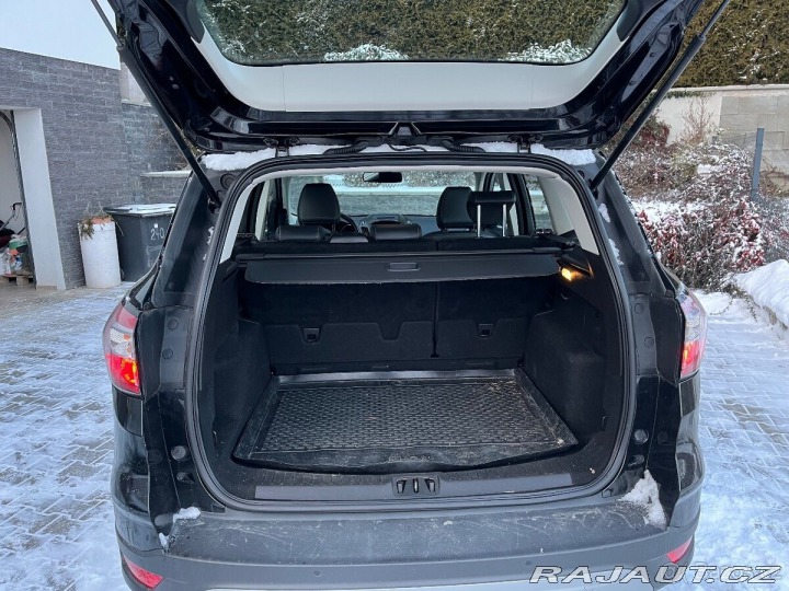 Ford Kuga 2,0   TDCI 4x4 150 PS (11 2019