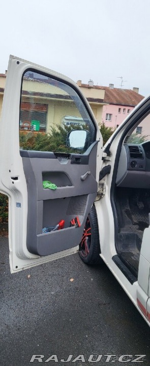 Volkswagen Transporter 2,5   T5 1800