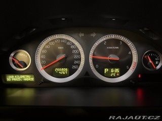 Volvo XC90 2,4   2011, 2.4 D5 147kW 2011