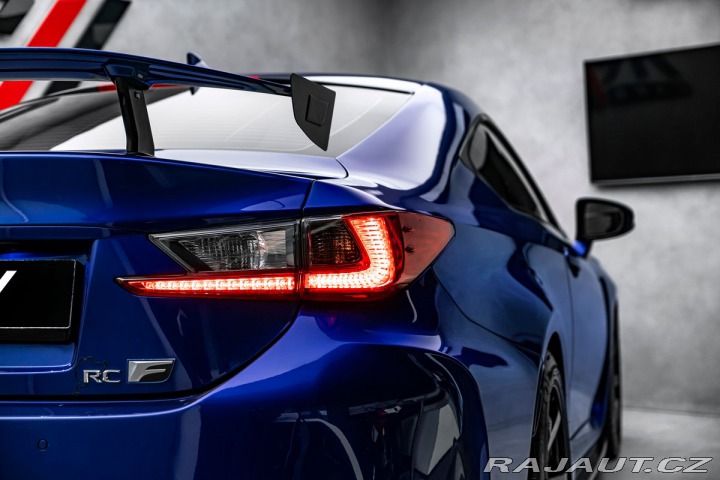 Lexus RC F 1800