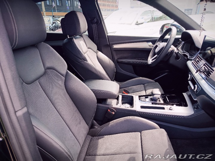Audi Q5 2,0TDI Quattro S-Line ČR 2024