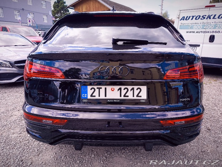 Audi Q5 2,0TDI Quattro S-Line ČR 2024